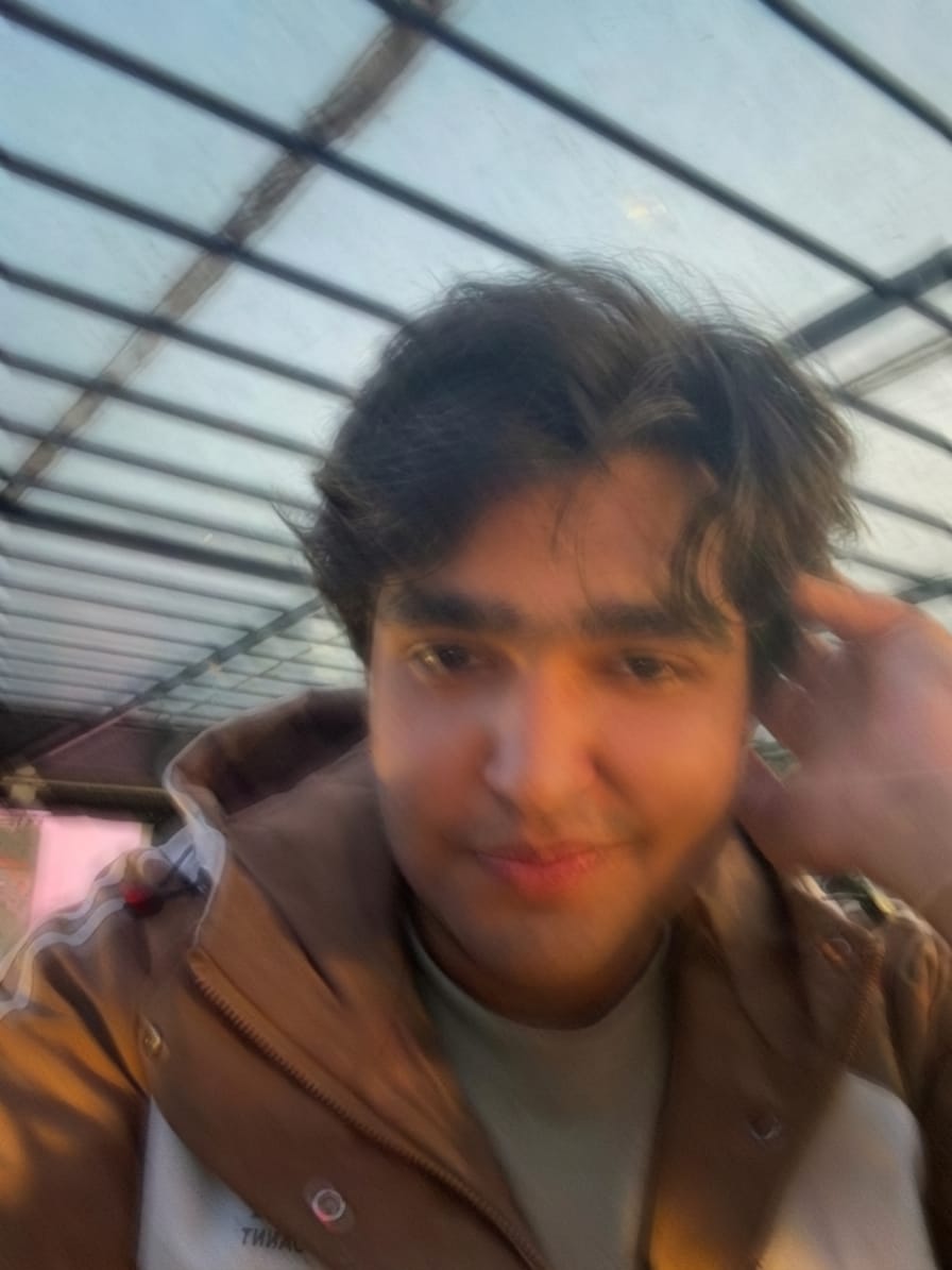 Suman Pandey's professional profile photo